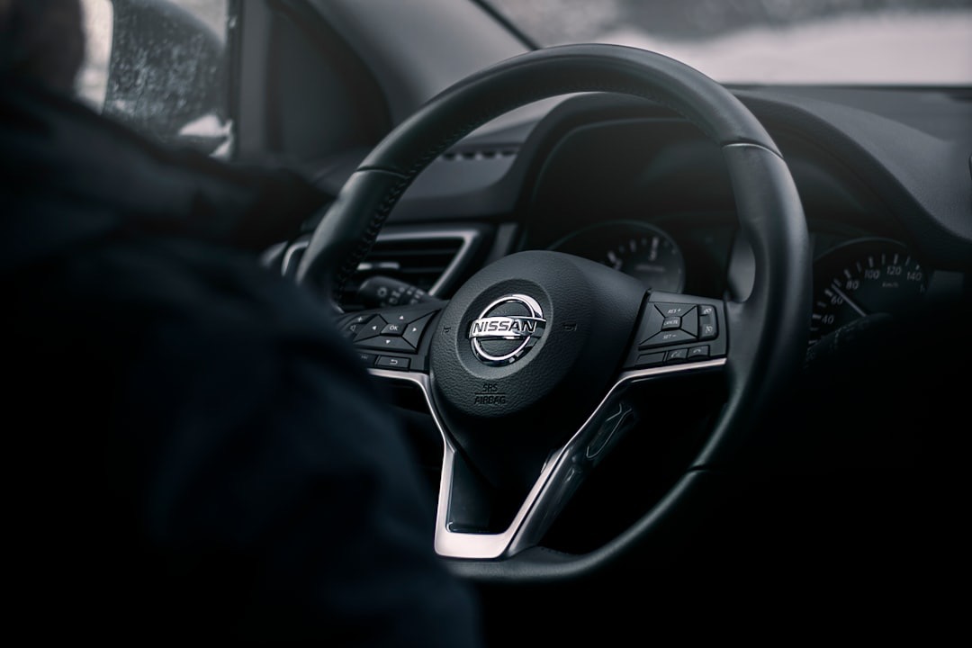 auto roolinupud multimeedia juhtimiseks roolilt